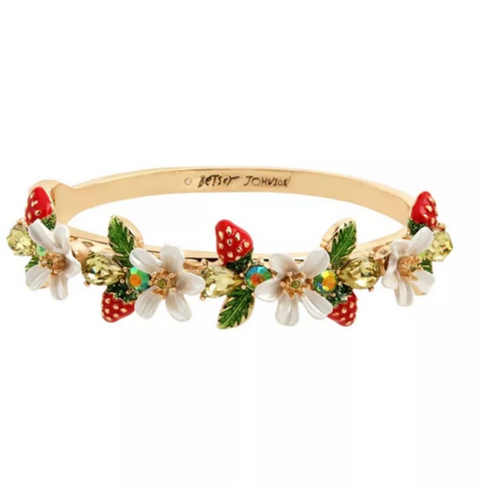 🌱 Betsey Johnson Strawberry Bangle Bracelet - Picture 6 of 12